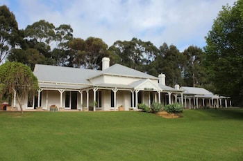 Gracetown WA Accommodation Newcastle