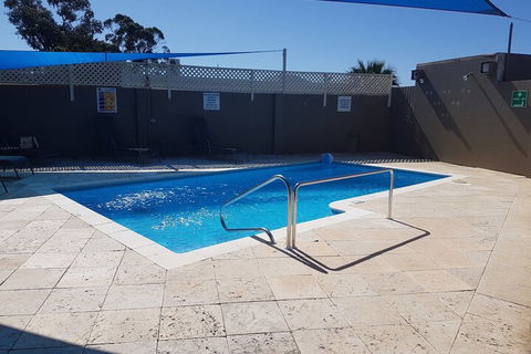 Foreshore Motel - Accommodation Newcastle 1