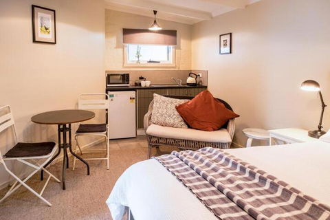 Aggies Bed & Breakfast - Accommodation Newcastle 6
