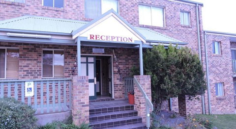 Acacia Snowy Motel - Accommodation Newcastle 3