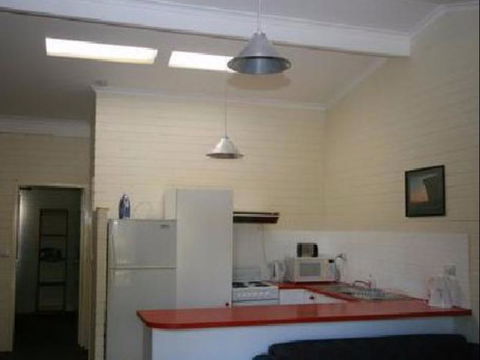 Alpha Centauri 8 Budget Jindabyne Holiday Apartment - Accommodation Newcastle 2