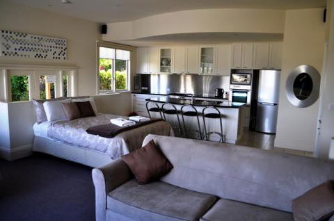 Belton Apartments - Accommodation Newcastle 6