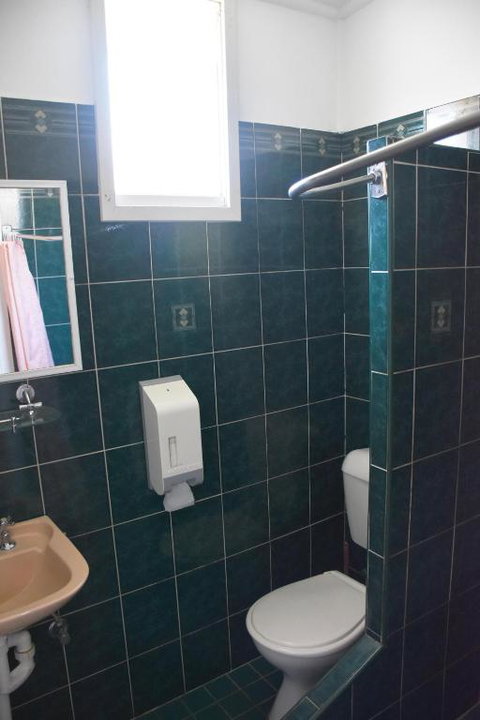 Hillview Motel - Accommodation Newcastle 4