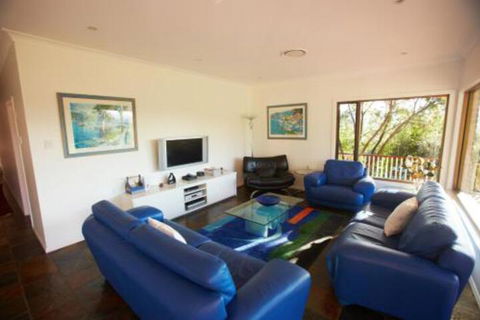 Barrington River House - Accommodation Newcastle 2