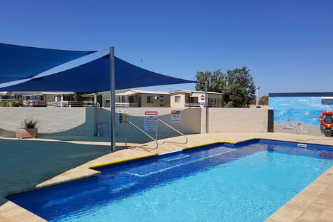 Sunset Beach Holiday Park - Accommodation Newcastle 7