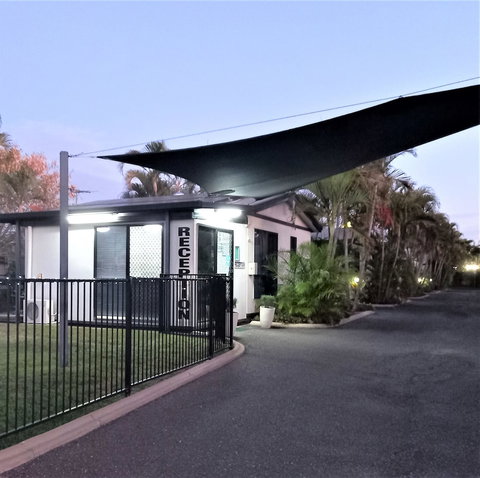 Emerald Motel Apartments - Accommodation Newcastle 1
