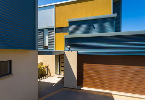 Saltwater Apartments - Accommodation Newcastle 2