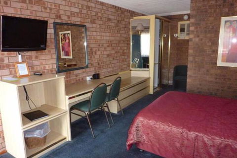 Countryman Motor Inn - Accommodation Newcastle 2
