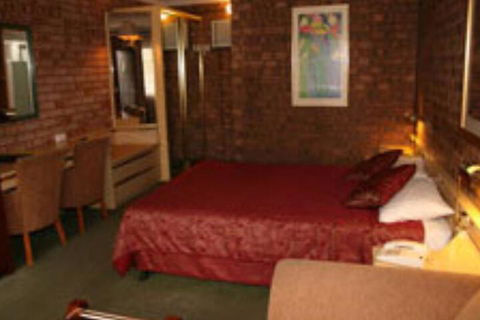 Countryman Motor Inn - Accommodation Newcastle 6