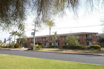 Tallarook Motor Inn - Accommodation Newcastle 2
