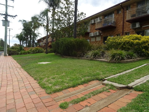 Tallarook Motor Inn - Accommodation Newcastle 6