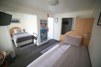 Dannebrog Lodge - Accommodation Newcastle 6