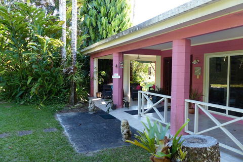 Daintree Valley Haven - Accommodation Newcastle 2