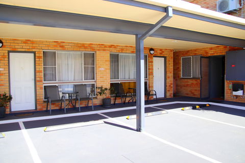 Squatters Homestead Motel - Accommodation Newcastle 3