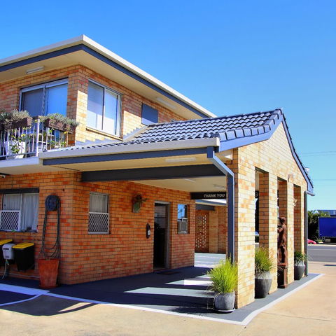 Squatters Homestead Motel - Accommodation Newcastle 5