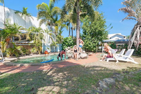 Reef Backpackers - Accommodation Newcastle 1