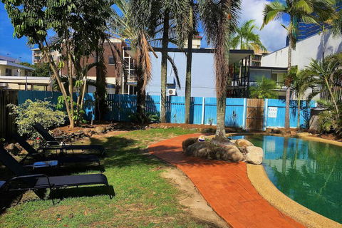 Reef Backpackers - Accommodation Newcastle 2