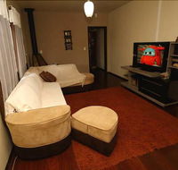 Lakeview 3 Bedroom House - Accommodation Newcastle