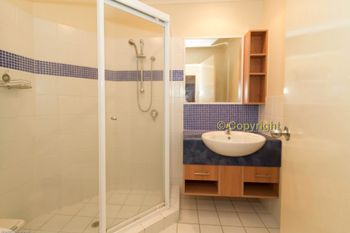 Pacific Royale Holiday Apartment 313 - Accommodation Newcastle 1