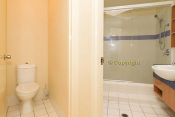 Pacific Royale Holiday Apartment 313 - Accommodation Newcastle 5