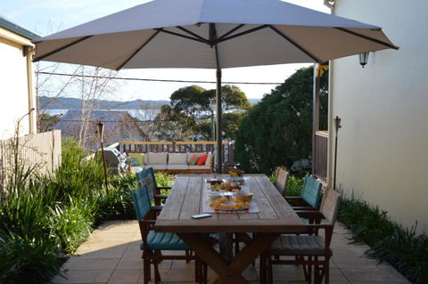 Rowley House - Accommodation Newcastle 1