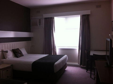 Amity Motor Inn - Accommodation Newcastle 1