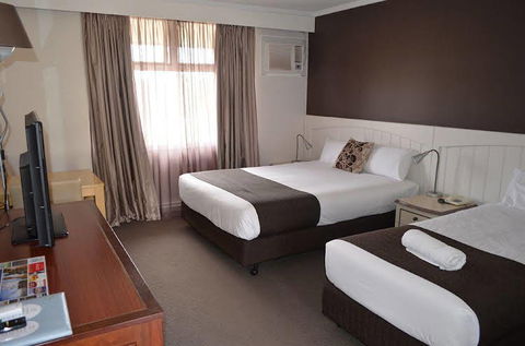 Amity Motor Inn - Accommodation Newcastle 4