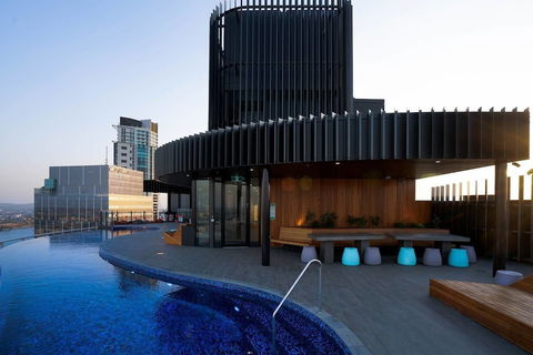 Heart OF CBD Amazing View Pool& GYM Qbn550-16 - Accommodation Newcastle 6