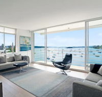 2 Bedroom Apartment With Bay View - Accommodation Newcastle