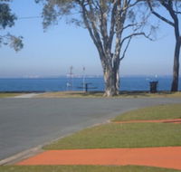 Immaculate First Floor Waterfront Unit Welsby Pde Bongaree - Accommodation Newcastle