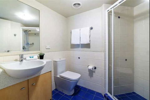 Gold Coast Apartment At Sandcastles On Broadwater - Accommodation Newcastle 4