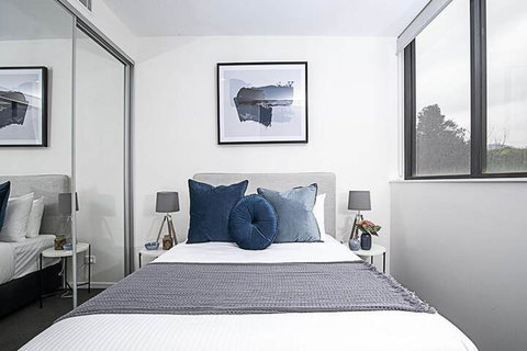 CANBERRA CHIC-Hosted By L'Abode - Accommodation Newcastle 4