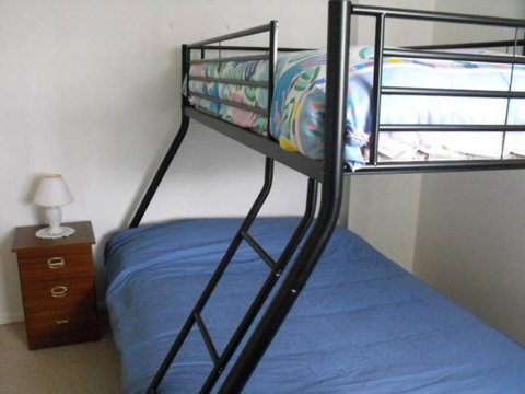 El Sandi Unit 12 14 18 North Street - Accommodation Newcastle 1