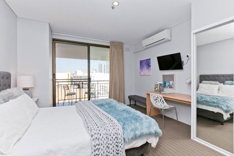 Central City Exclusive Apartments - Accommodation Newcastle 2