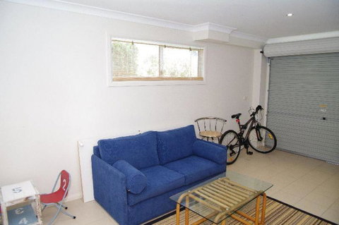 Beach Club 2 5 Gowing Street - Accommodation Newcastle 1