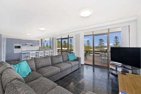 Akuna 20 6 Joffre Street - Accommodation Newcastle 1