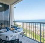 Monterey Lodge Unit 16 27 Warne Terrace. Kings Beach - Accommodation Newcastle