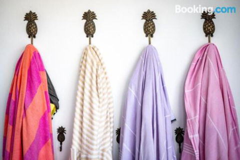Beauty On Booker Bay - Accommodation Newcastle 4