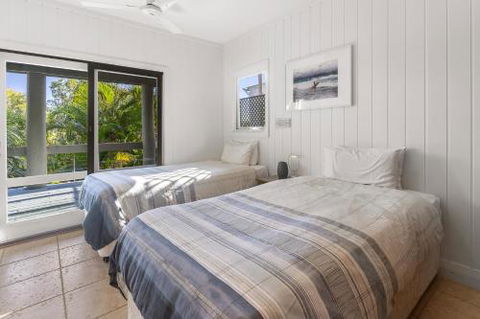 Byron Bay Treehouse On Lighthouse Road - Accommodation Newcastle 5