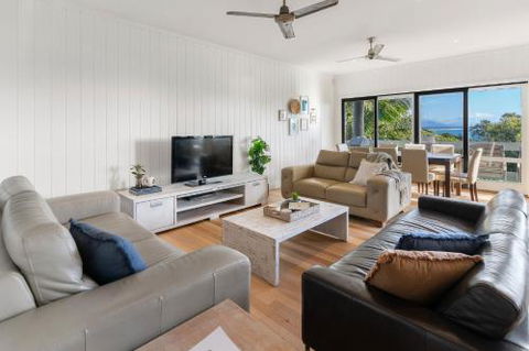 Byron Bay Treehouse On Lighthouse Road - Accommodation Newcastle 6