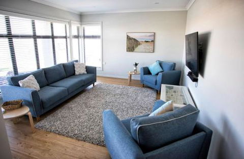 NAUTILUS - Accommodation Newcastle 4