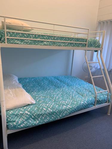 11 Anchovy Street Tin Can Bay Summer Haven Coastal Retreat - Accommodation Newcastle 5