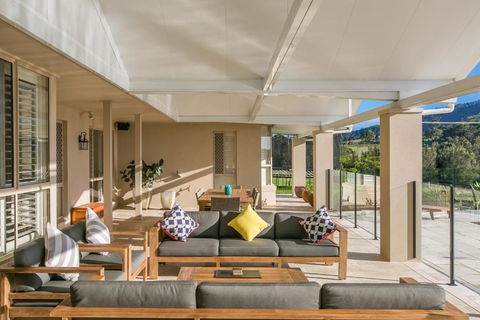 Cullengetty Estate - Accommodation Newcastle 6