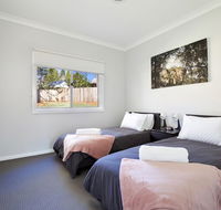 Winsome - Accommodation Newcastle