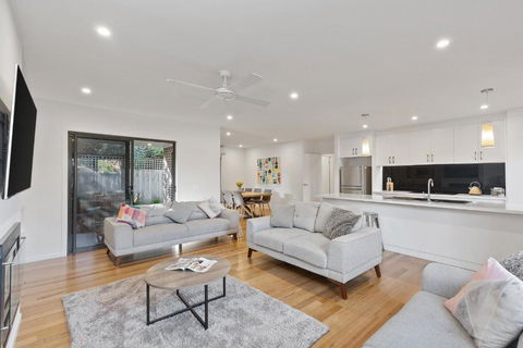 TORQUAY Relax & Unwind Beach 300m Table Tennis - Accommodation Newcastle 1
