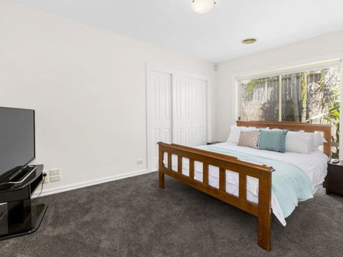 DIAMOND BAY RETREAT SORRENTO - Accommodation Newcastle 2