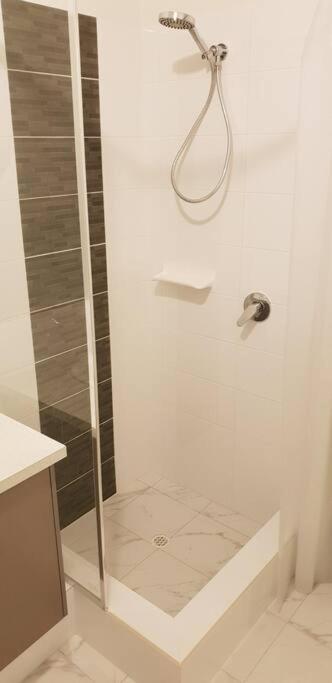 Frasers Landing Lifestyle - Accommodation Newcastle 3