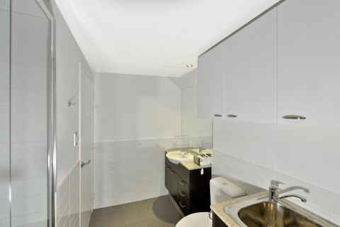 DelMar 3 - Accommodation Newcastle 4