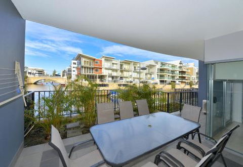 DelMar 3 - Accommodation Newcastle 6