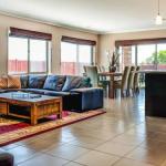Valencia - Accommodation Newcastle 0